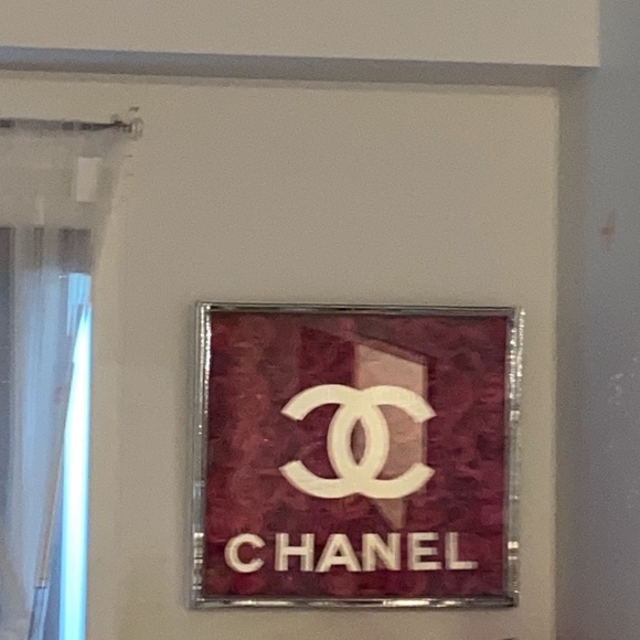 Pink & Silver Chanel Rose Shadowbox 😍😍😍😍 - Picture 3 of 7